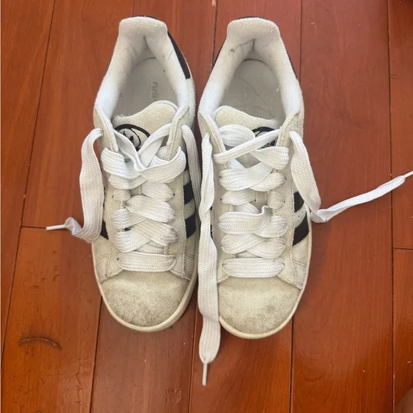 Adidas Campus Shoes in Off-White and Black - Picture 2 of 2